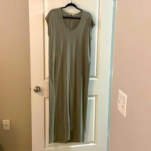 Athleta sage green maxi dress, size s